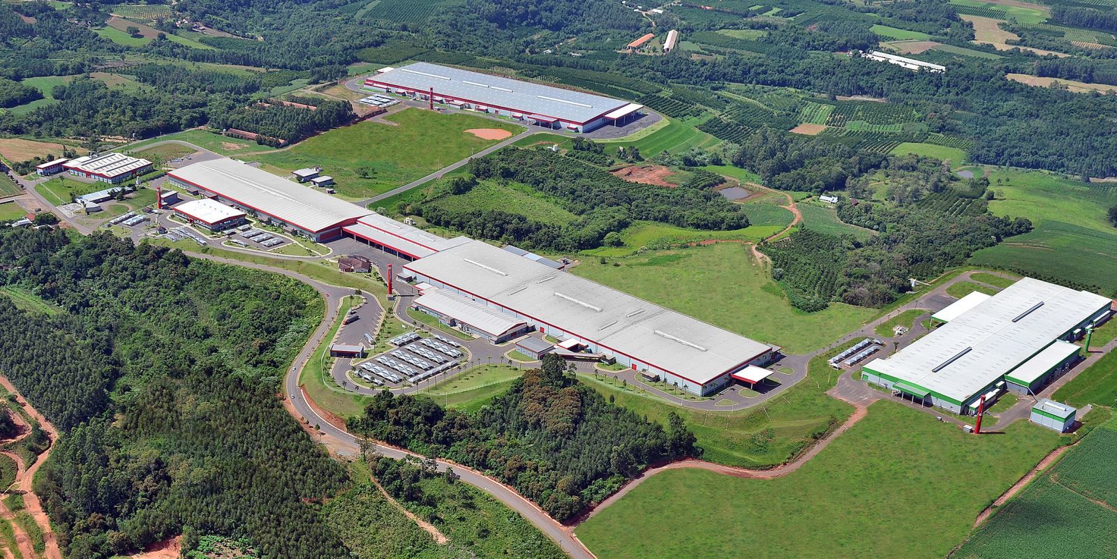 Imagem aérea da fábrica do Grupo K1